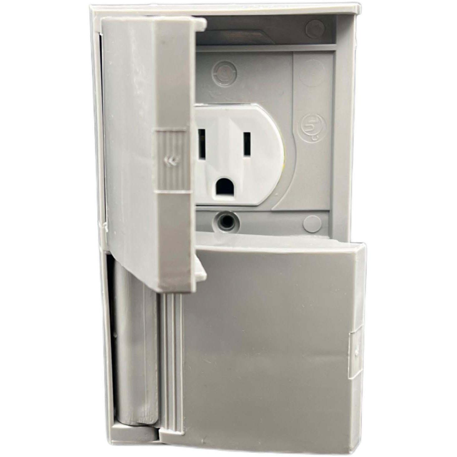 Weatherproof Dual Outlet w/ Snap Cover-Plate